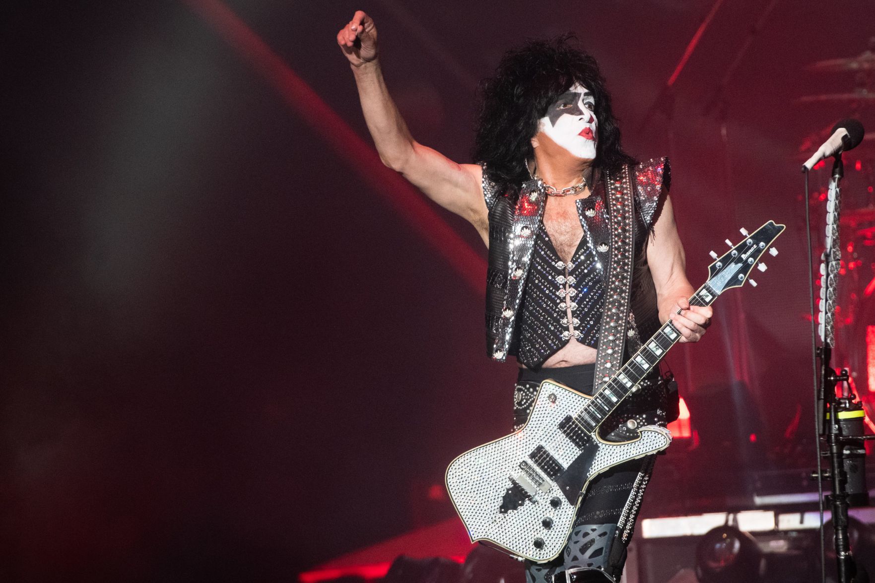Kiss at Hollywood Casino Amphitheatre